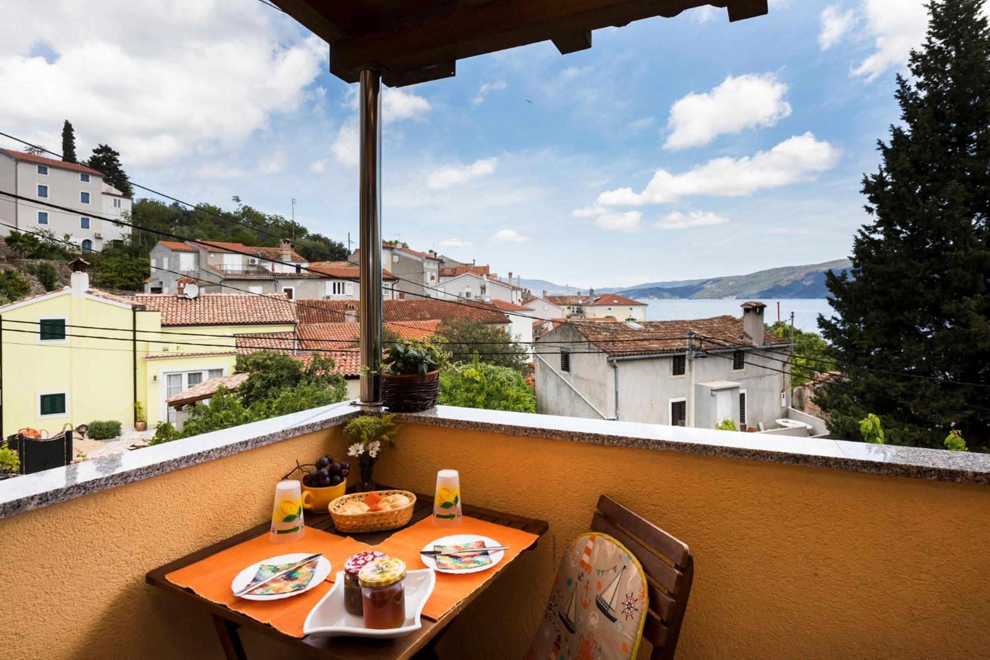 Apartmani I Soba Roberto I Mirjana 발룬 외부 사진