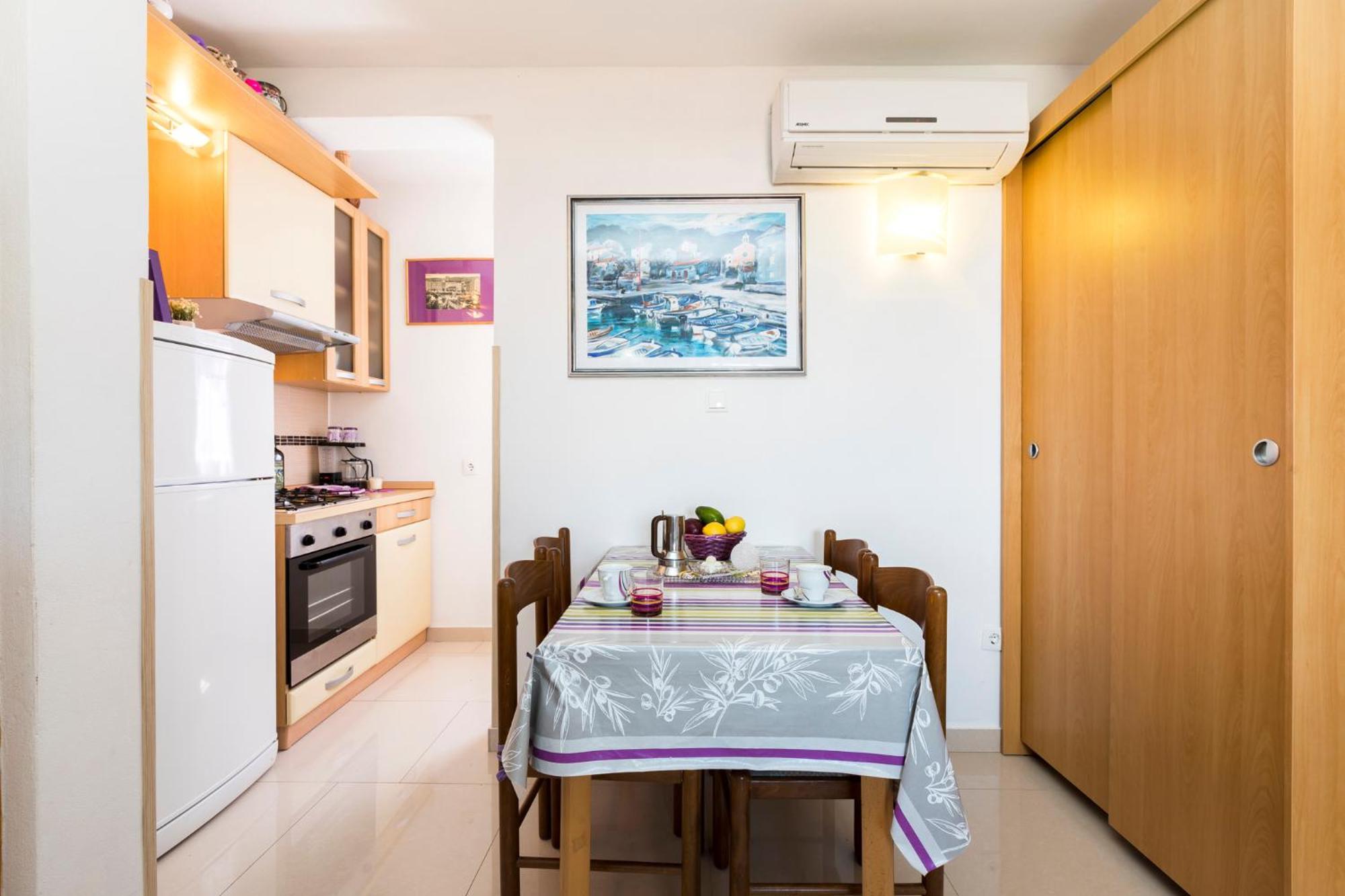 Apartmani I Soba Roberto I Mirjana 발룬 외부 사진