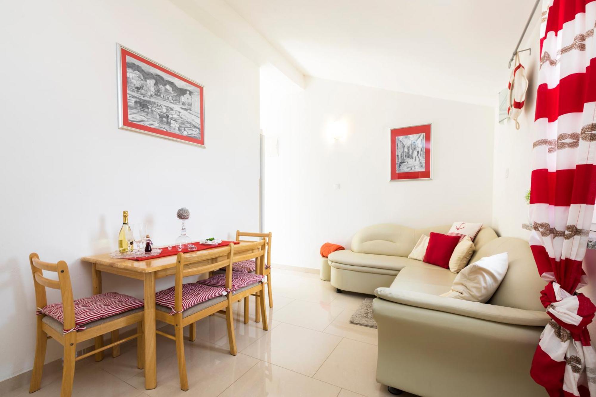 Apartmani I Soba Roberto I Mirjana 발룬 외부 사진